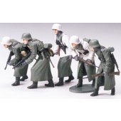 INFANTERIA DE ASALTO ALEMANA INVIERNO E1/35