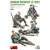 GERMAN INFANTRY AT REST E1/35