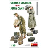 SOLDADOS ALEMANES CON JERRY CAN E1/35