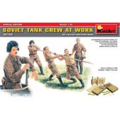 SOVIET TANK CREW AT WORK E1/35