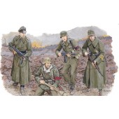 INFANTERIA ALEMANA -VOLKSSTURM BERLIN 1945 E1/35