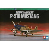 NORTH AMERICAN P-51D MUSTANG  E1/72