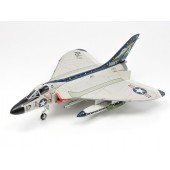 DOUGLAS F4D-1 SKYRAY E1/72