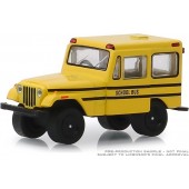 Jeep DJ-5 Autobús Escolar (1974) E1/64