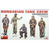 HUNGARIAN TANK CREW E1/35