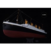 TRANSATLÁNTICO RMS TITANIC E1/300